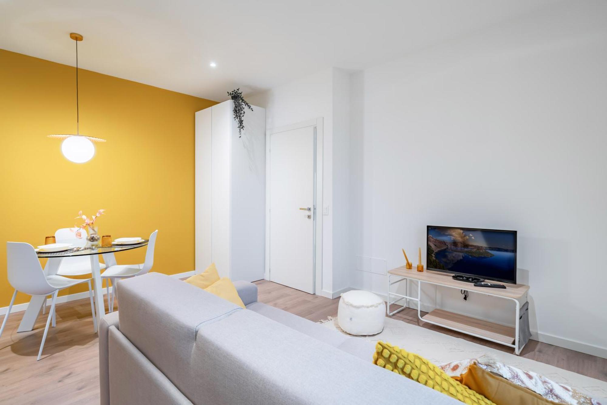Apartament Cascina Conicchio - Metro Station - By Host4U Brescia Zewnętrze zdjęcie