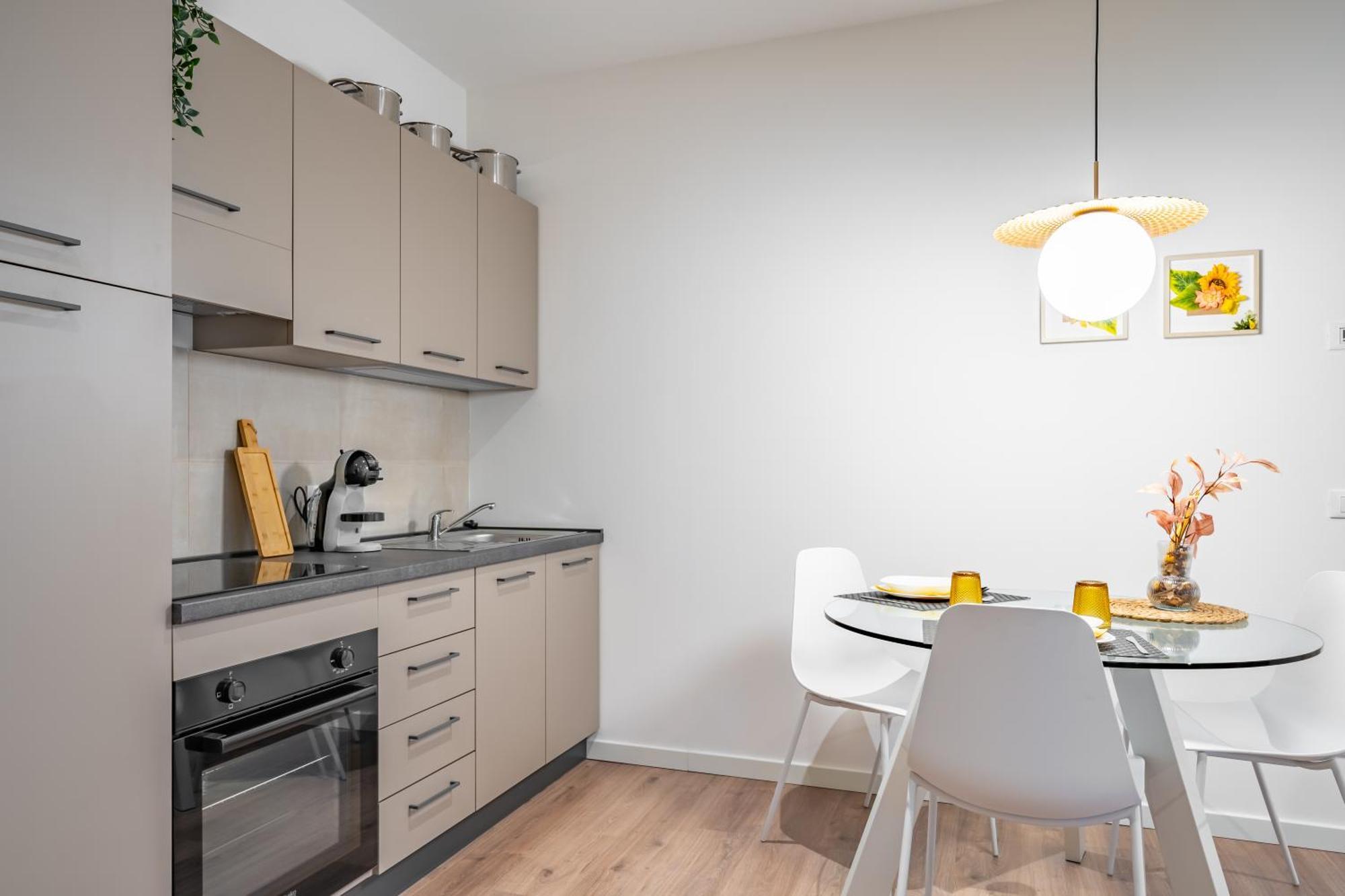 Apartament Cascina Conicchio - Metro Station - By Host4U Brescia Zewnętrze zdjęcie