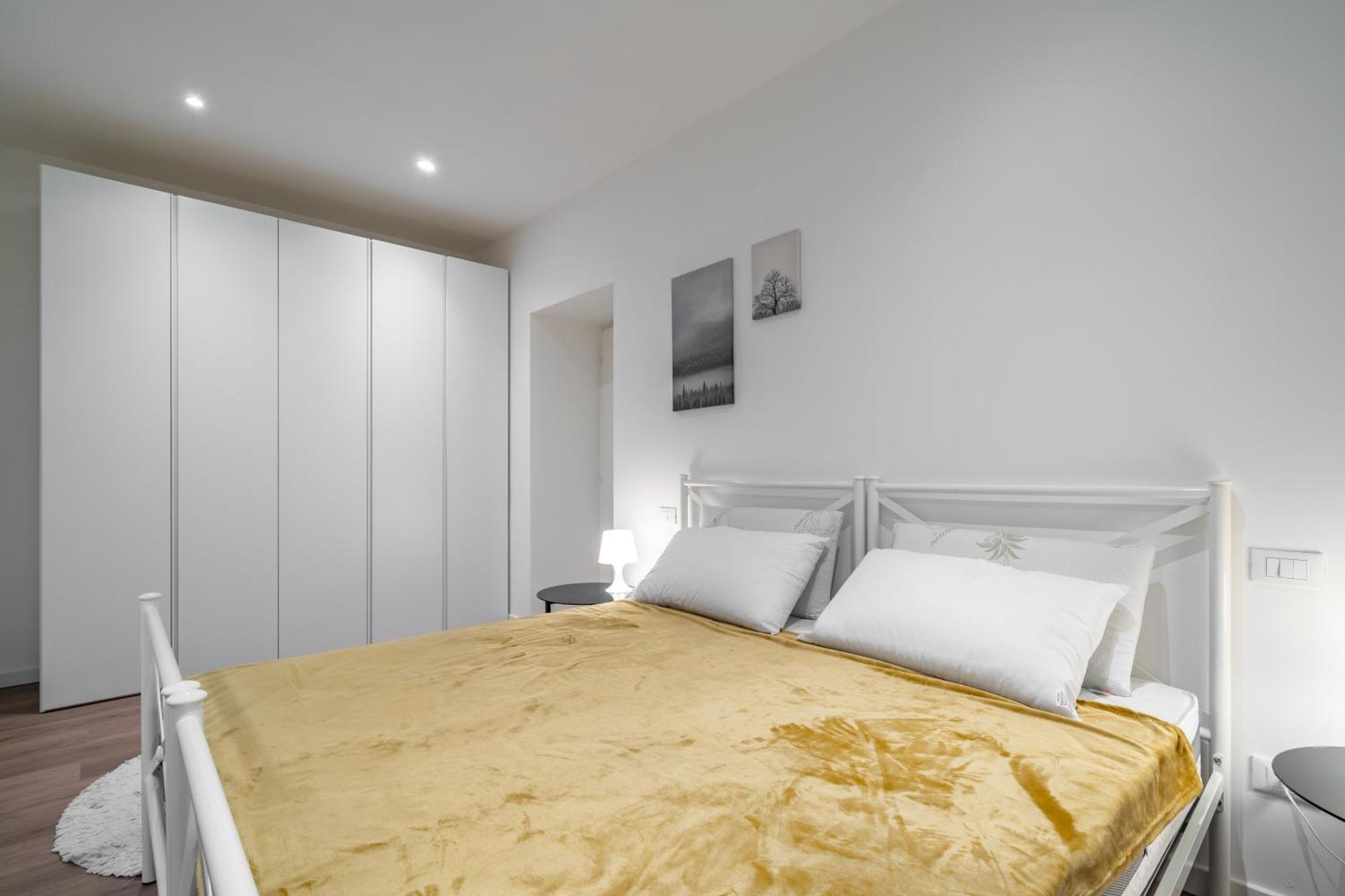 Apartament Cascina Conicchio - Metro Station - By Host4U Brescia Zewnętrze zdjęcie