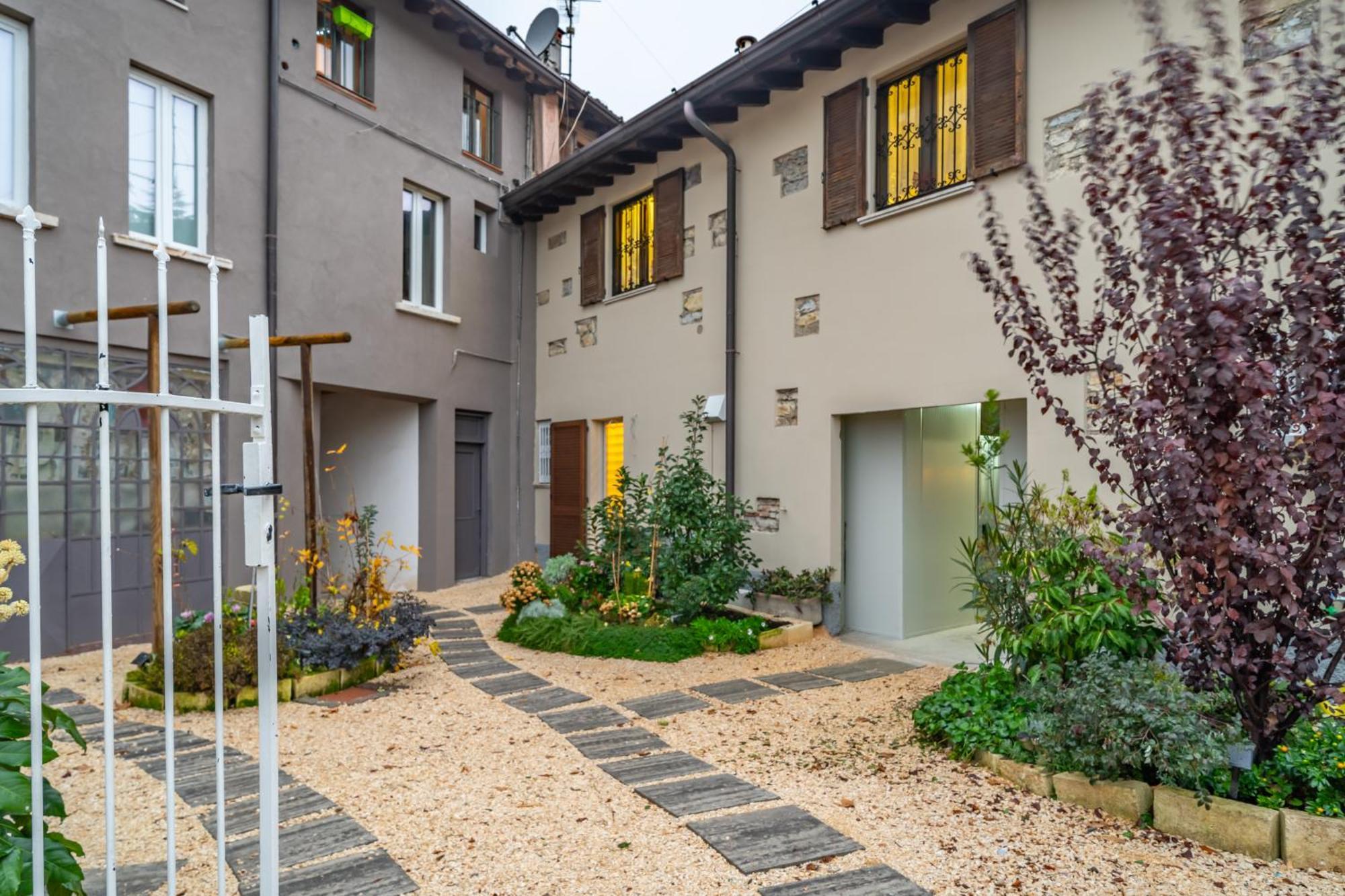 Apartament Cascina Conicchio - Metro Station - By Host4U Brescia Zewnętrze zdjęcie